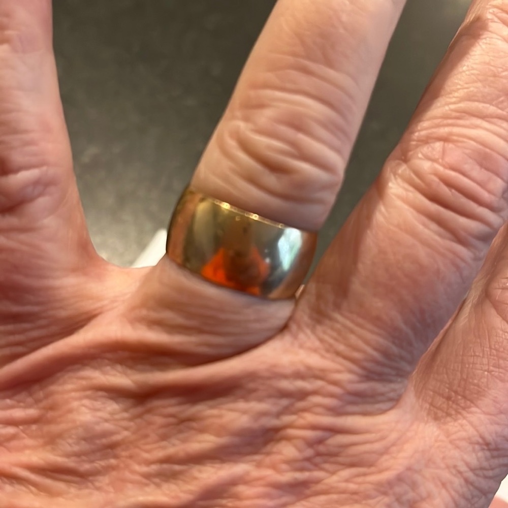 wide gold band - 8mm - brass